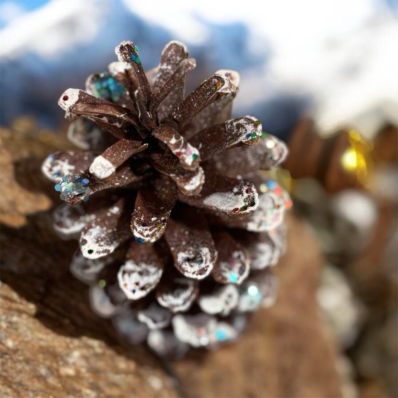 Handcrafted Glitter SnowFlocked Pinecone Decor - Picture 2 of 3